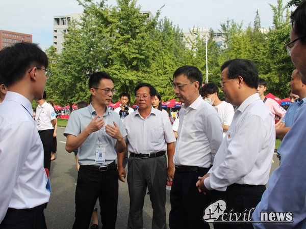 1599833334725093474.jpg 46.jpg