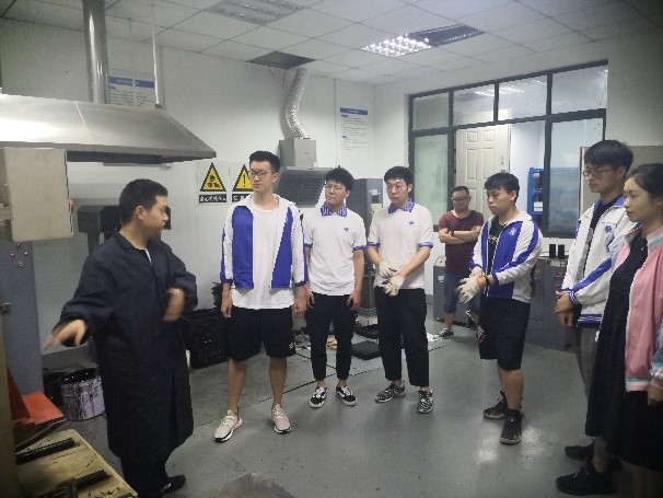 1598248557356058301.jpg 7.jpg