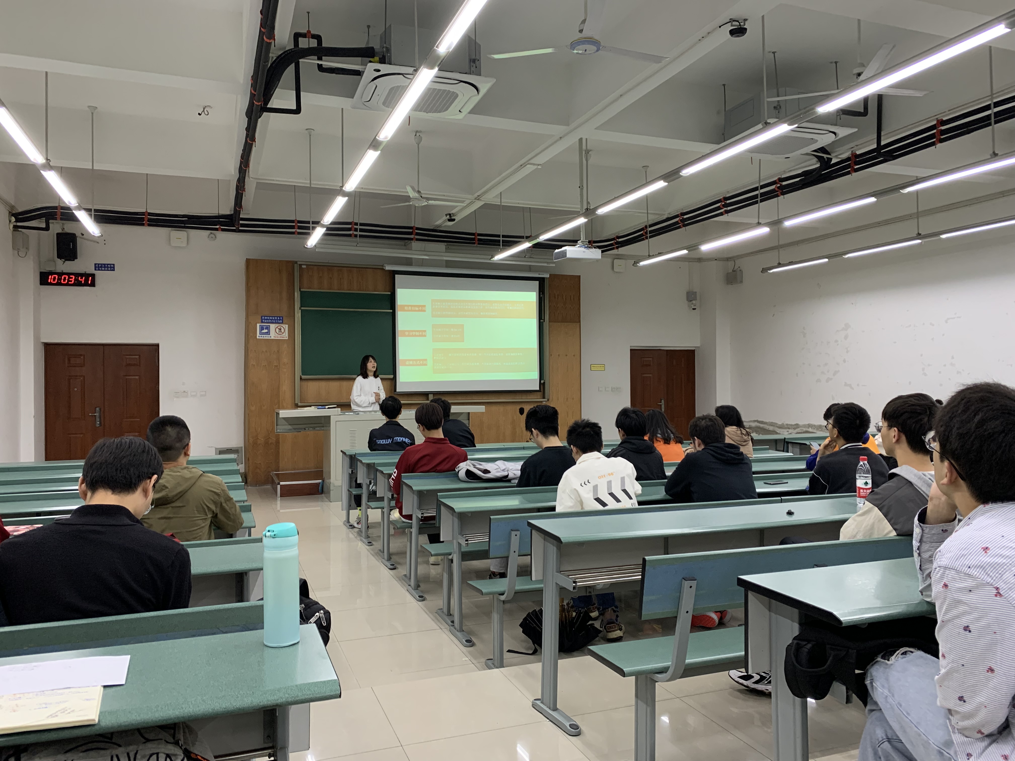 1662188314218049696.jpg 1662188314218049696.jpg