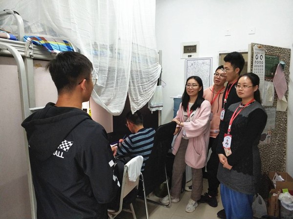 1571839832121020161.jpg 2.jpg