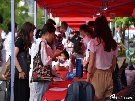 1599832909343031849.jpg 1599832909343031849.jpg