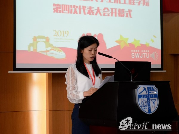 1558880409628041282.jpg 02.jpg