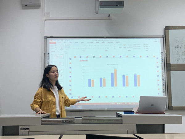 1601369197780060874.jpg 2.jpg