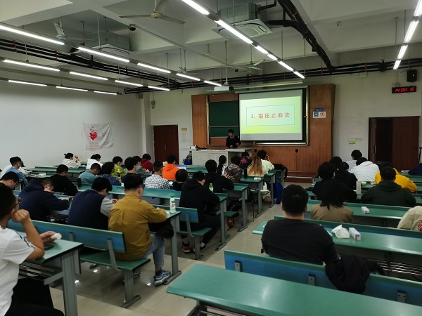 1617808799779094852.jpg 01.jpg