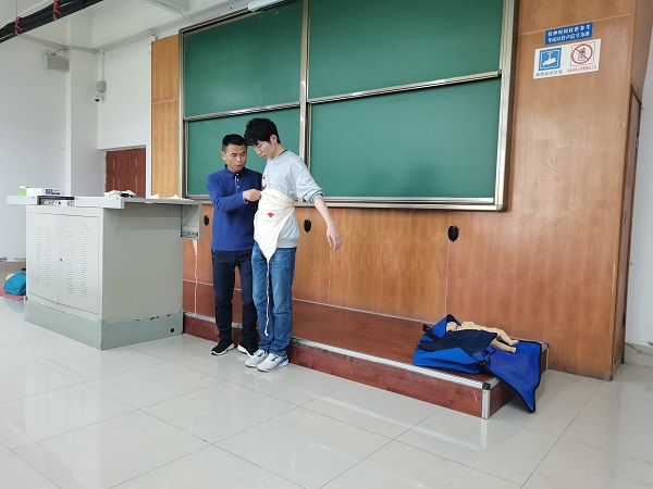 1617808814061083897.jpg 03.jpg