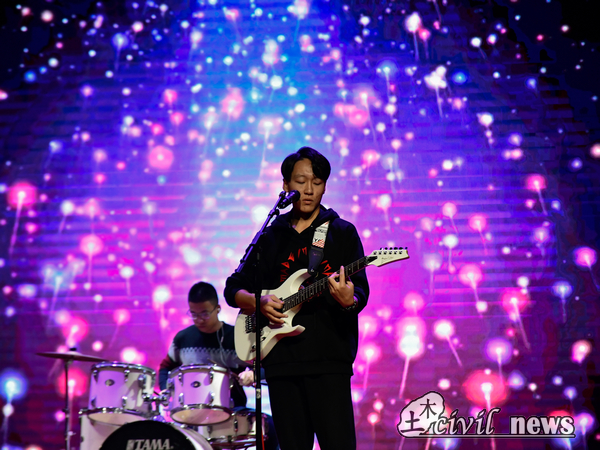 1575184276352086049.jpg 15.jpg